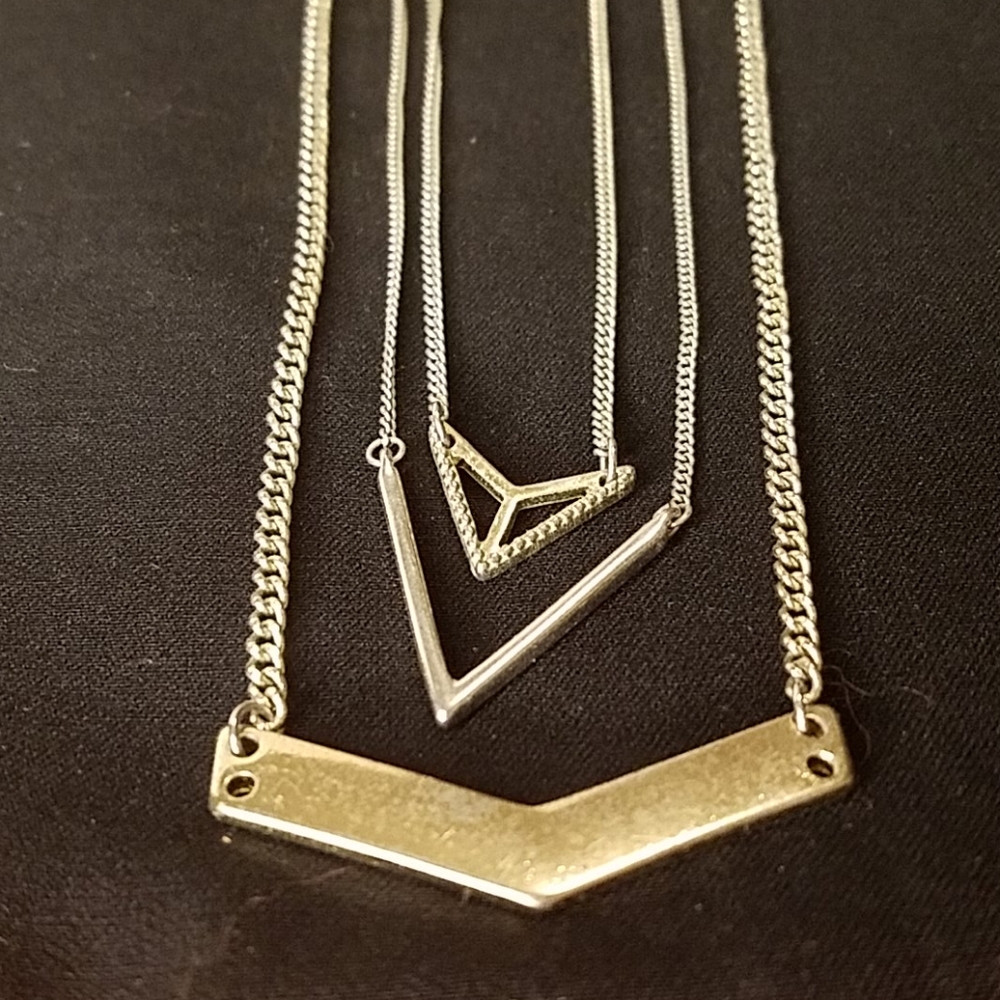 🍃FREE with purchase🍃 Fashion Gold Necklace